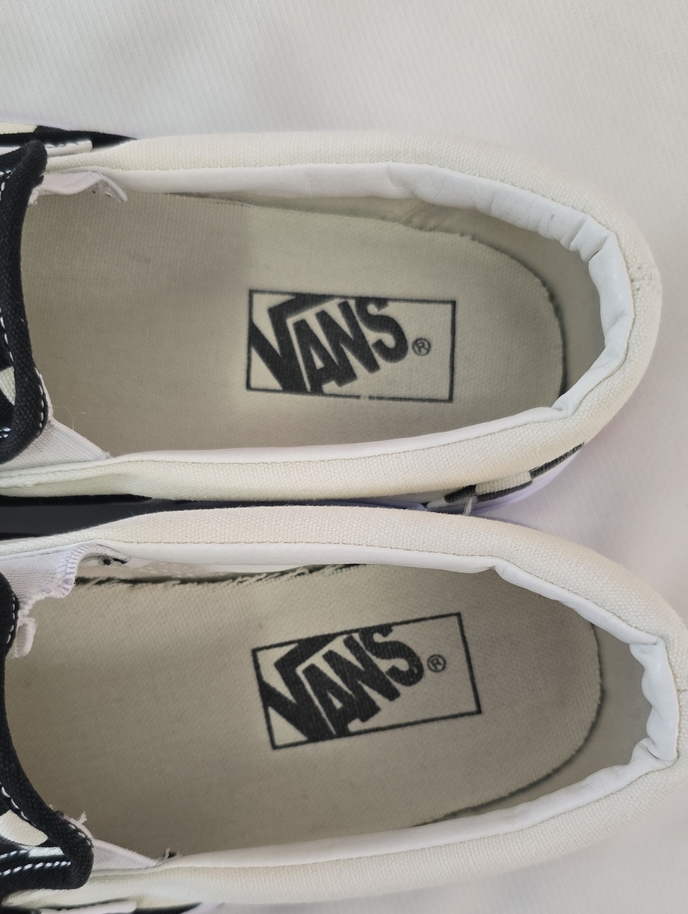 Vans Women's Shoes Size: 8.5 - Picture 12 of 17